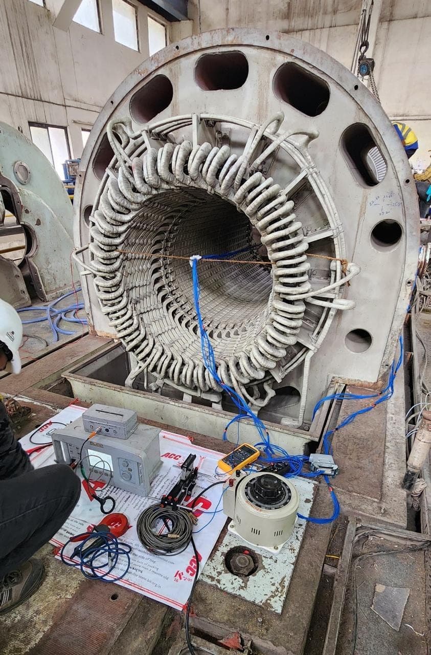 TurboDyne crew working on a machine at site